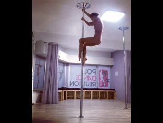 pole dance